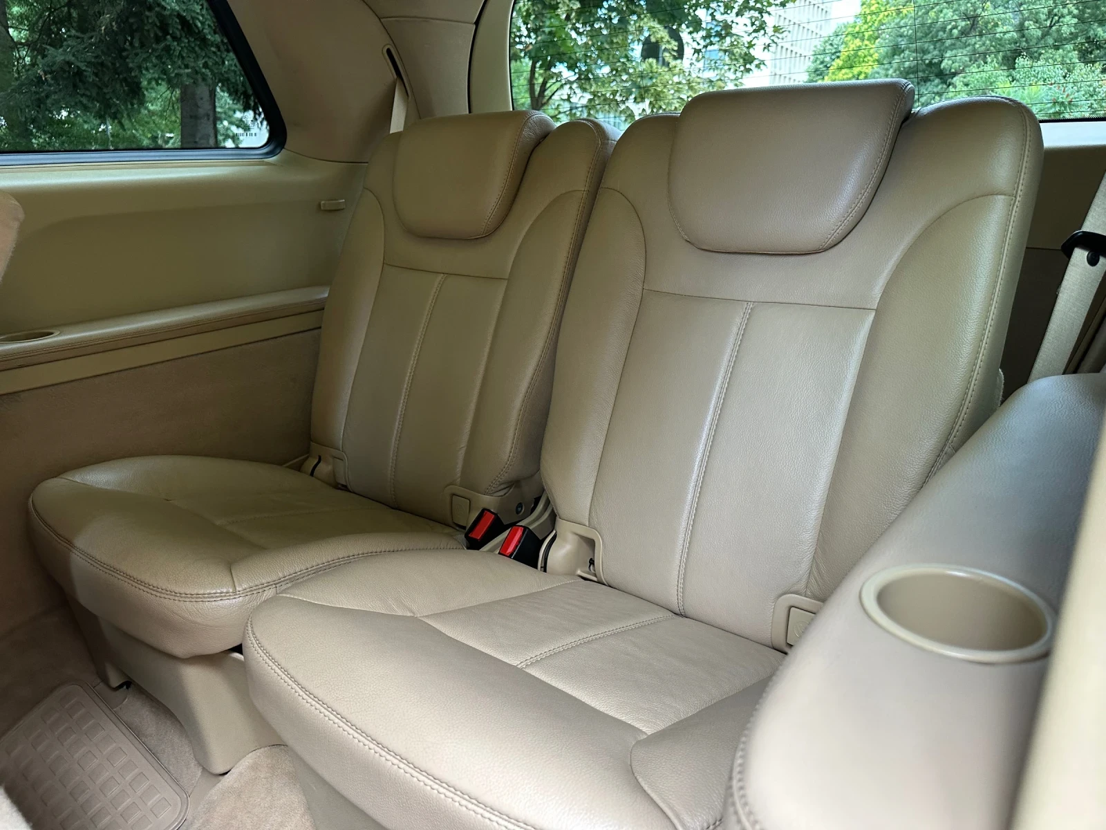 Mercedes-Benz GL 420 7МЕСТА* OFF-ROAD* ПАКЕТ* CARPLAY* КАТО НОВ* , снимка 10 - Автомобили и джипове - 55270212