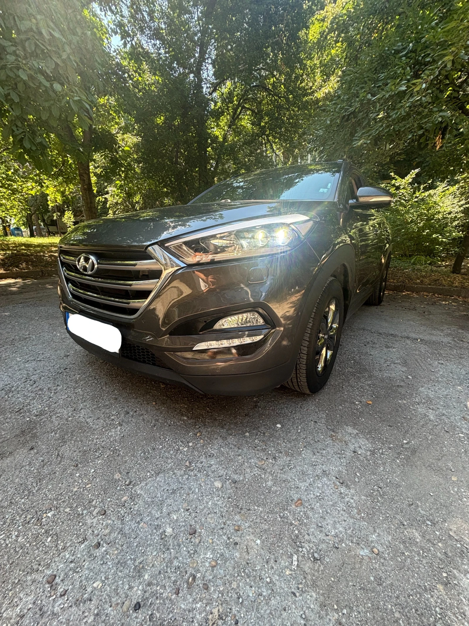 Hyundai Tucson 1.7 CRDI 16V XPossible , снимка 5 - Автомобили и джипове - 55799919