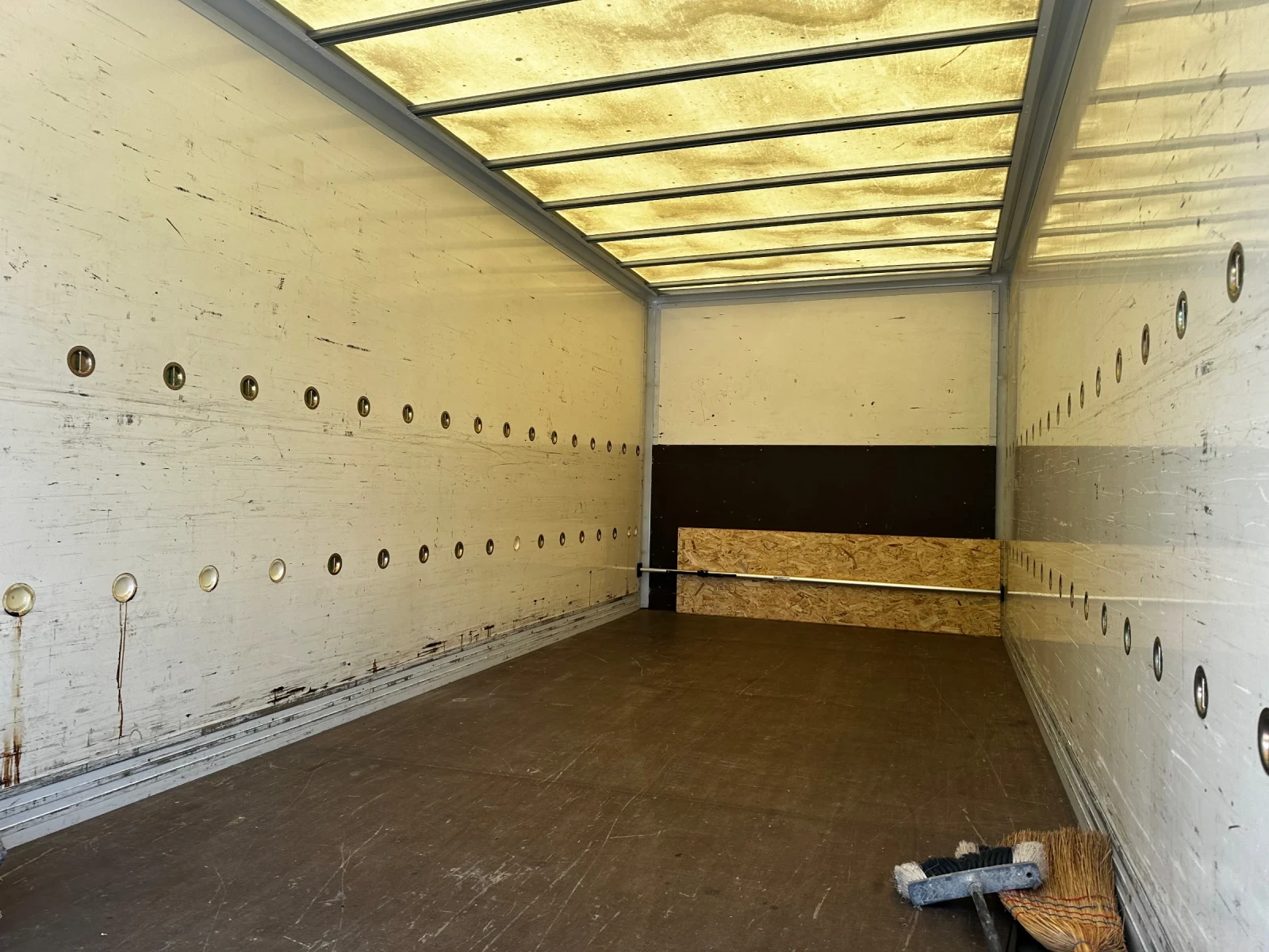 Mercedes-Benz Atego 822L - изображение 7