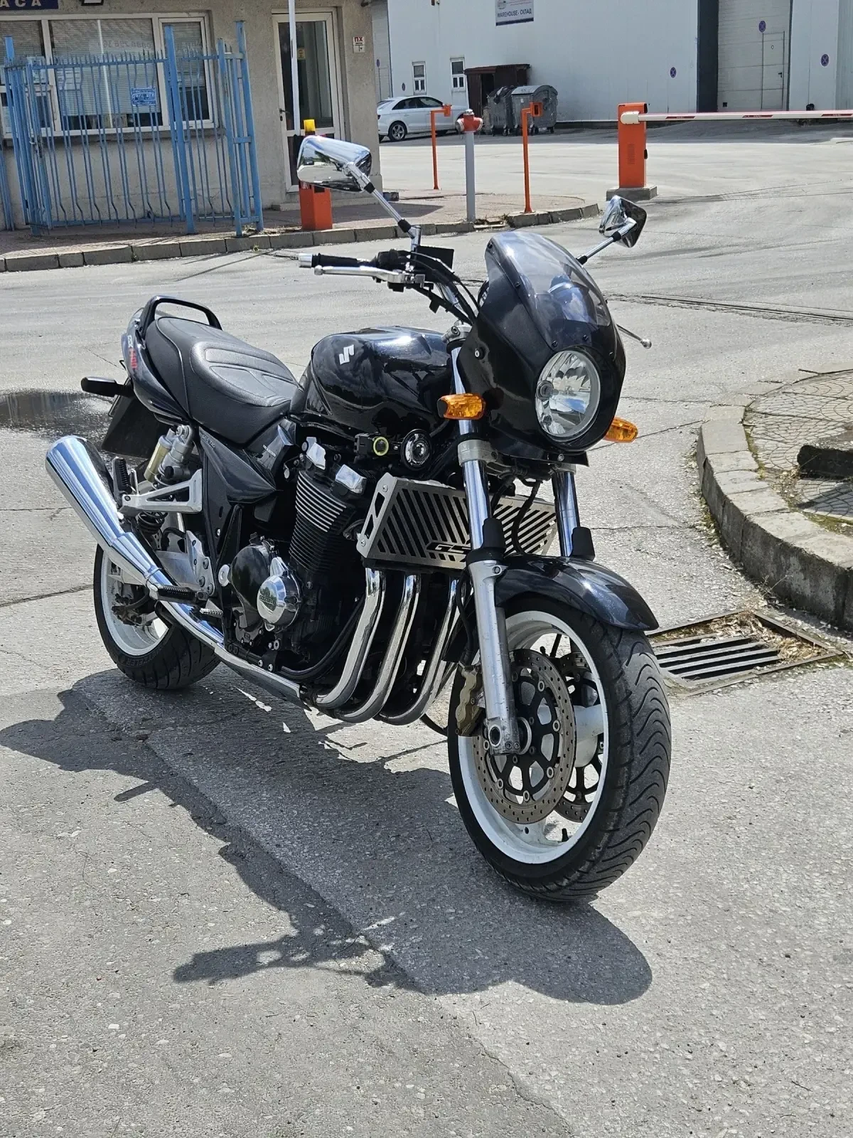 Suzuki Gsx 1400 - изображение 6