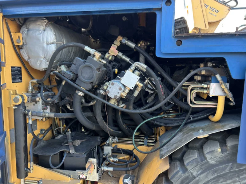 Асфалтополагаща машина Друга марка MARINI, снимка 8 - Индустриална техника - 47922272