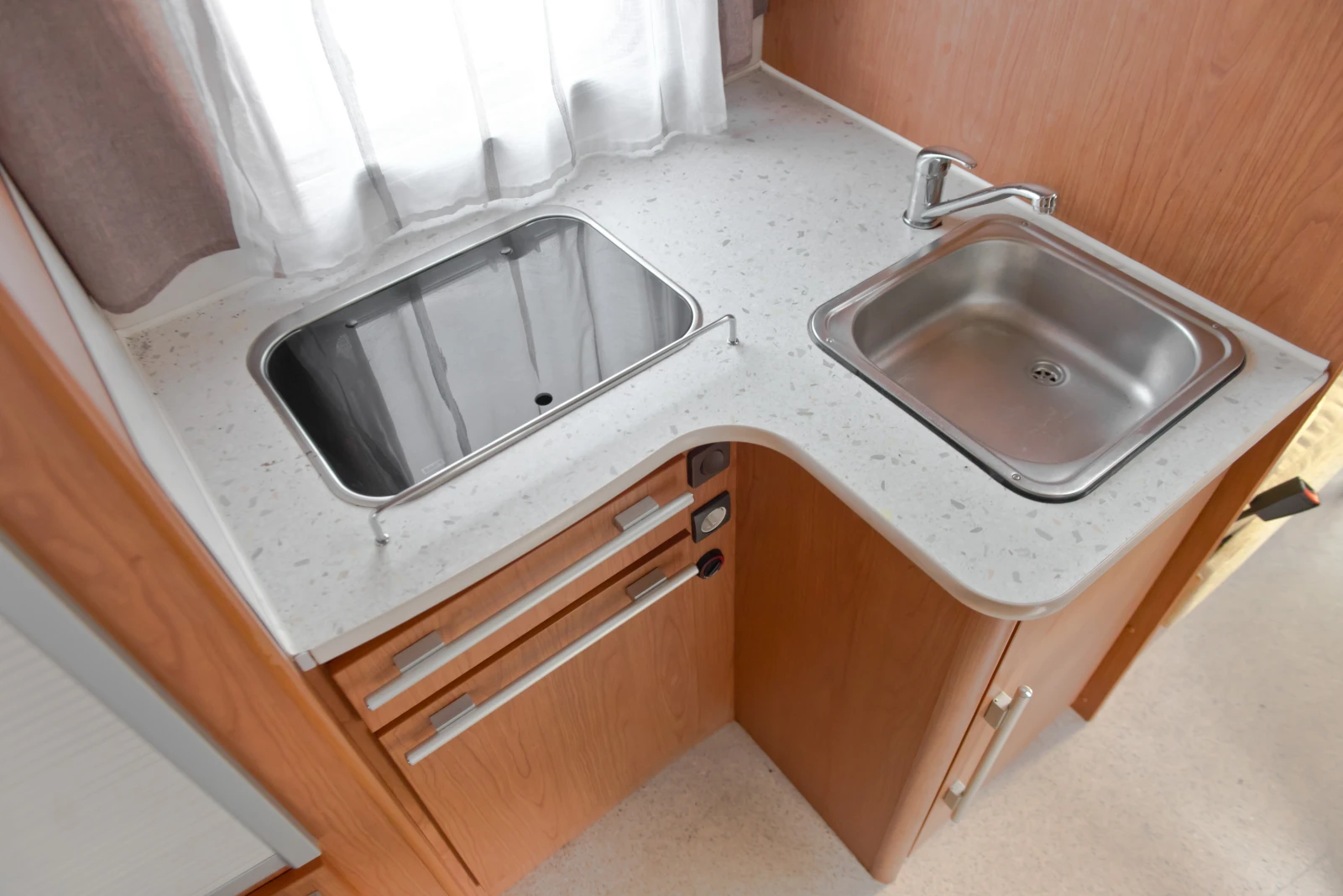 ������ Rimor Vilamobil Cautel L | Mobile.bg � ����������� 17