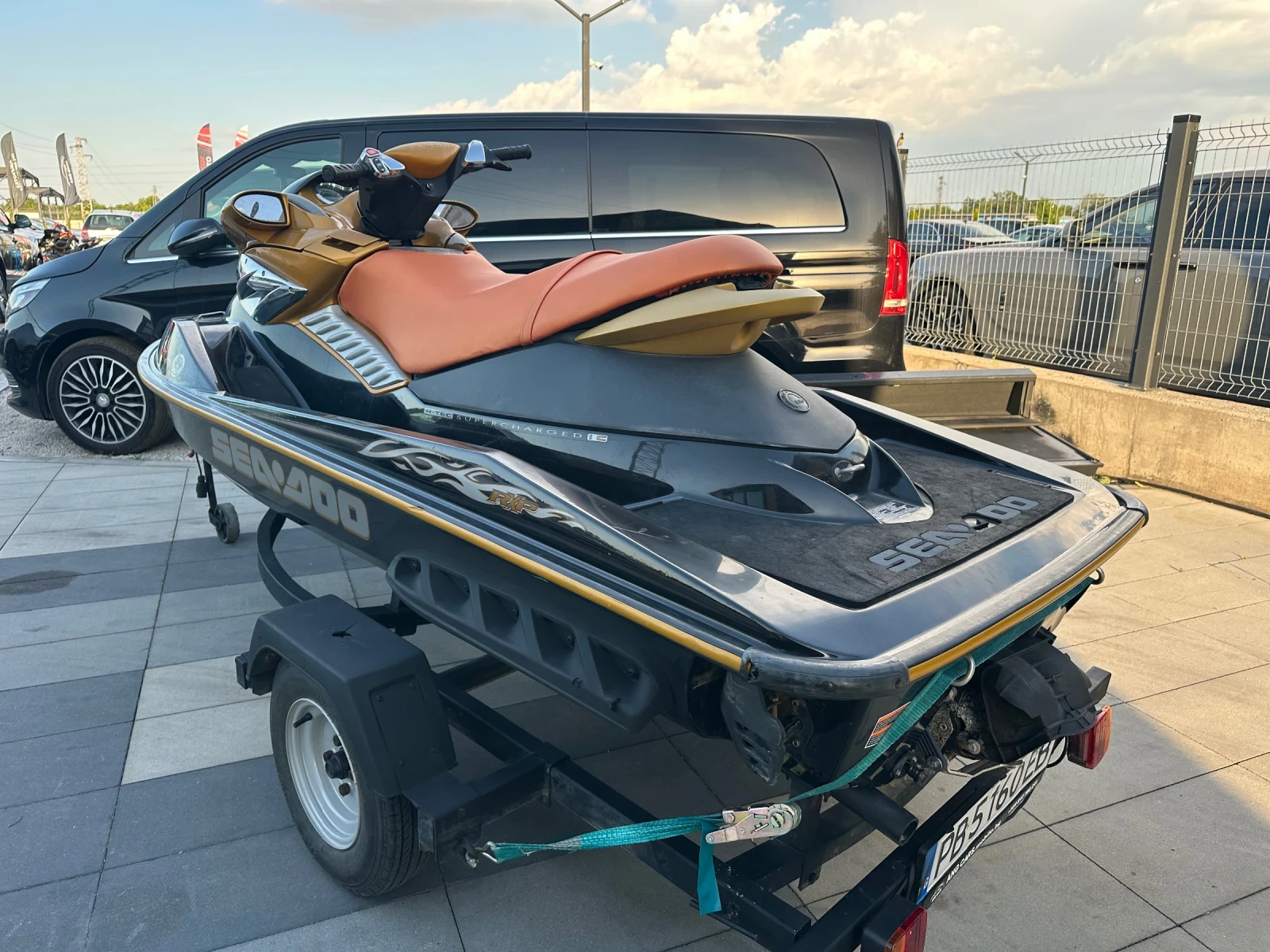 Джет Bombardier Sea Doo RXP 215, снимка 2 - Воден транспорт - 55101955