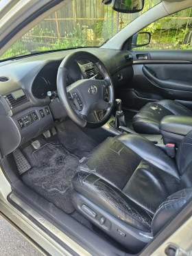 Toyota Avensis Комби, снимка 14