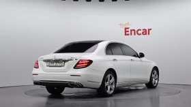 Mercedes-Benz E 220 HUD* ЕЛ. БАГАЖНИК* BLIND SPOT* ЛЮК* КРАЙНА ЦЕНА, снимка 2