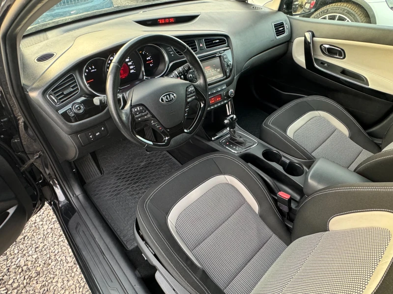 Kia Ceed 1.6 CRDi ! SWISS !, снимка 8 - Автомобили и джипове - 47186015