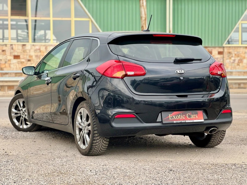 Kia Ceed 1.6 CRDi ! SWISS !, снимка 6 - Автомобили и джипове - 47186015