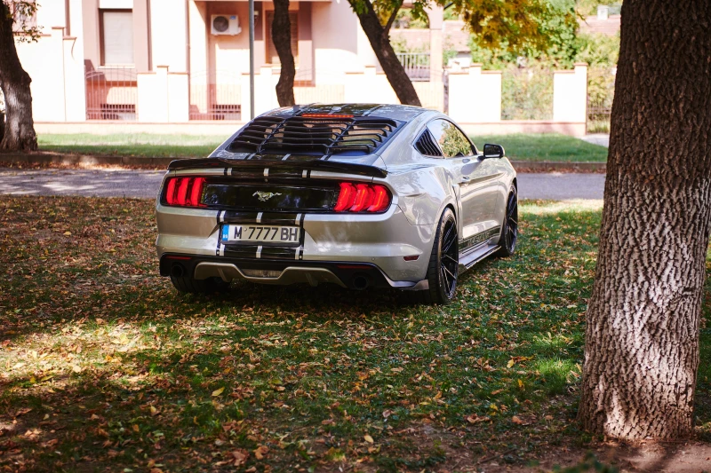 Ford Mustang Sports Package, снимка 1 - Автомобили и джипове - 47604628