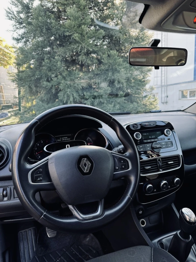 Renault Clio 1.5 dCi Комби, снимка 7 - Автомобили и джипове - 47854996