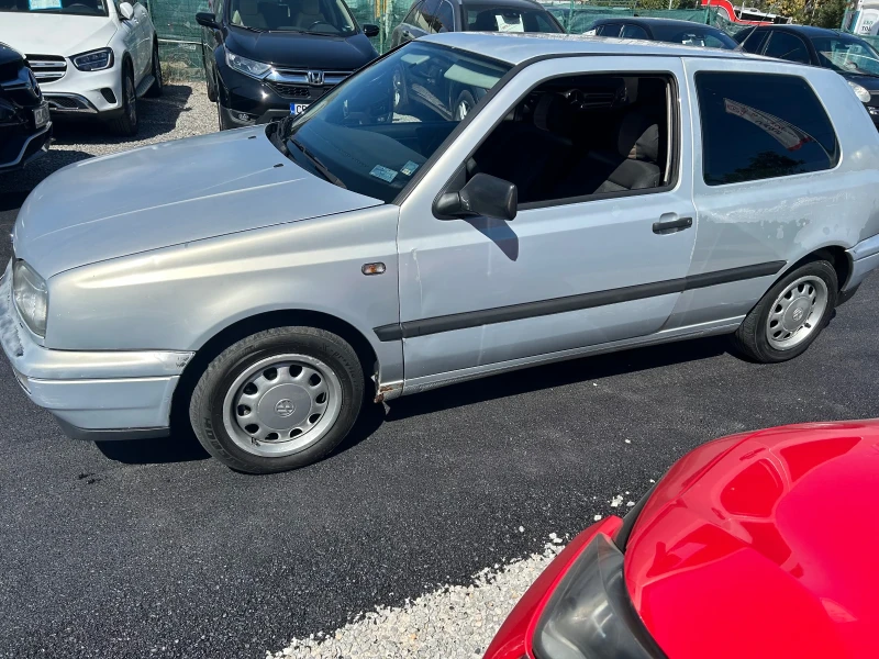 VW Golf, снимка 3 - Автомобили и джипове - 47869052