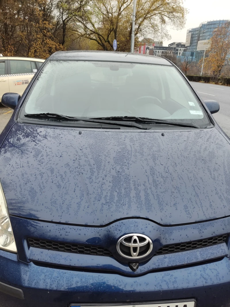 Toyota Corolla verso, снимка 3 - Автомобили и джипове - 48210574