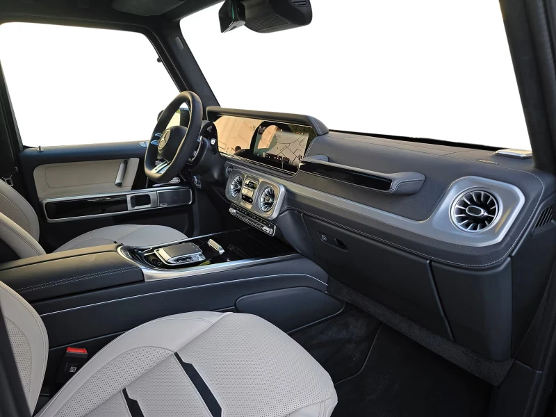 Mercedes-Benz G 63 AMG  LED/NAVI/HUD/CAMERA/NEW/, снимка 13 - Автомобили и джипове - 52155085