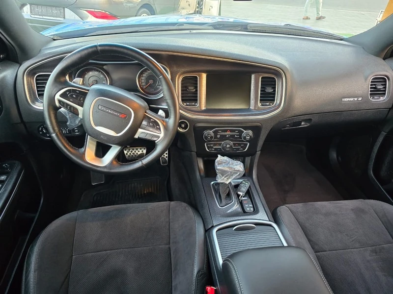 Dodge Charger R/T, снимка 4 - Автомобили и джипове - 48323464