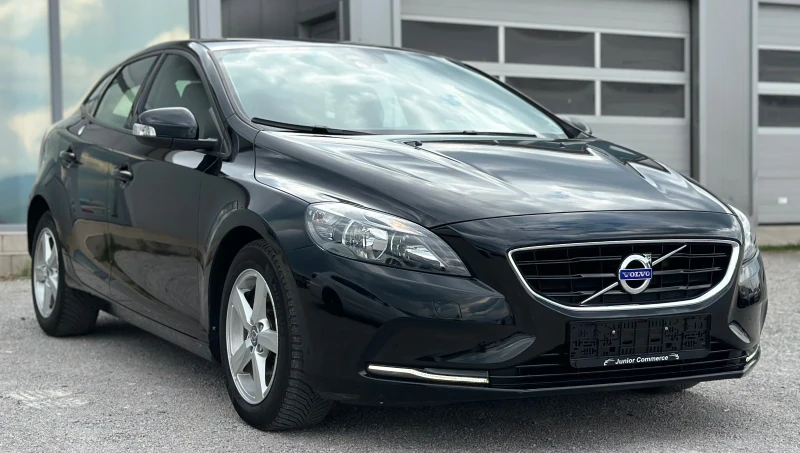Volvo V40 1.6d-140000км-КЛИМАТРОНИК-NEW-TOP - 14900 лв. - 26418366 1