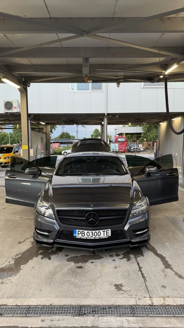 Mercedes-Benz CLS 350 Carbon, снимка 3 - Автомобили и джипове - 54897909