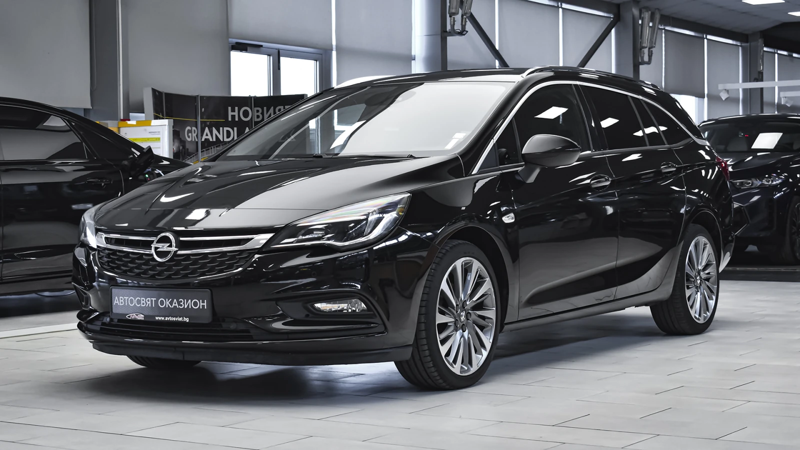 Opel Astra Sports Tourer 1.6d Innovation - изображение 4