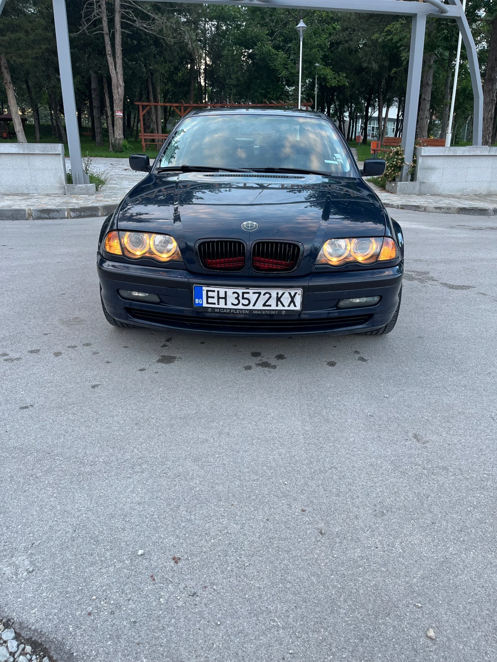 BMW 318 1.8 - изображение 2