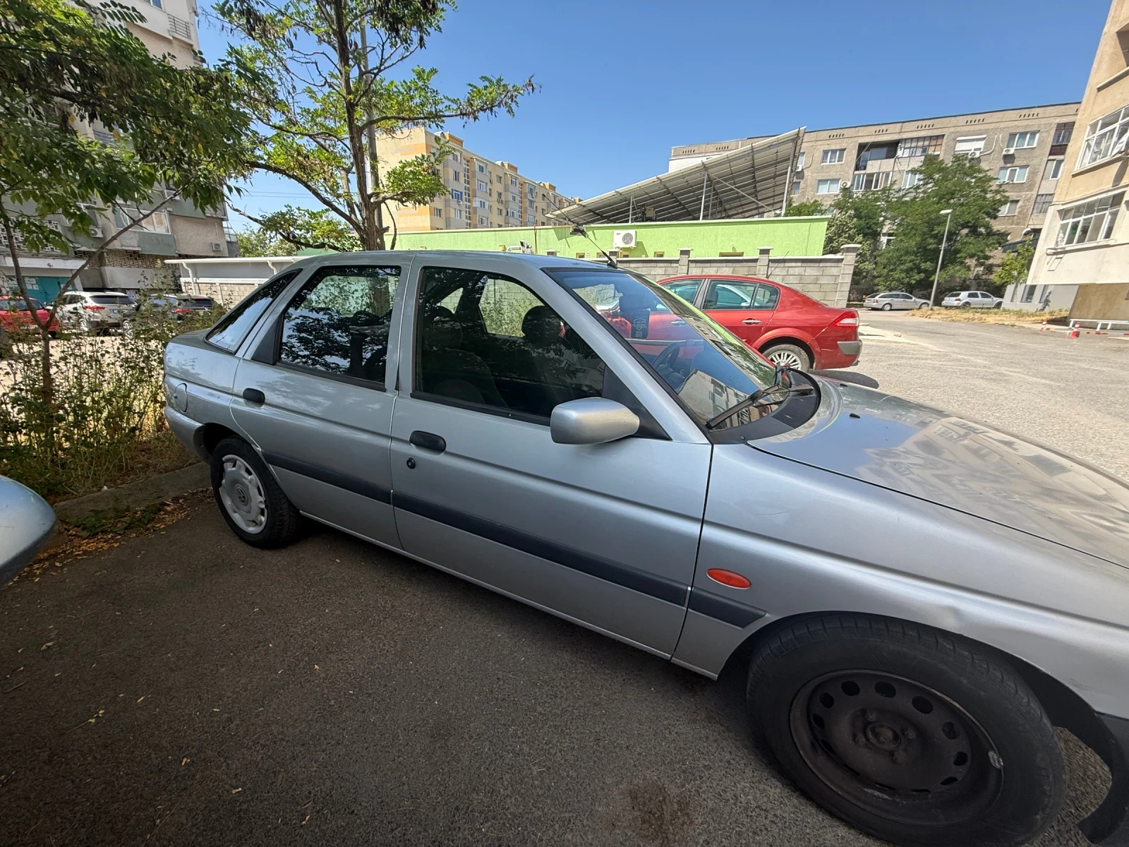 Ford Escort  - изображение 3