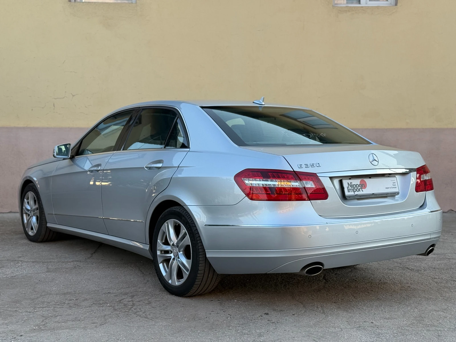 Mercedes-Benz E 350 Япония 130000км - изображение 4