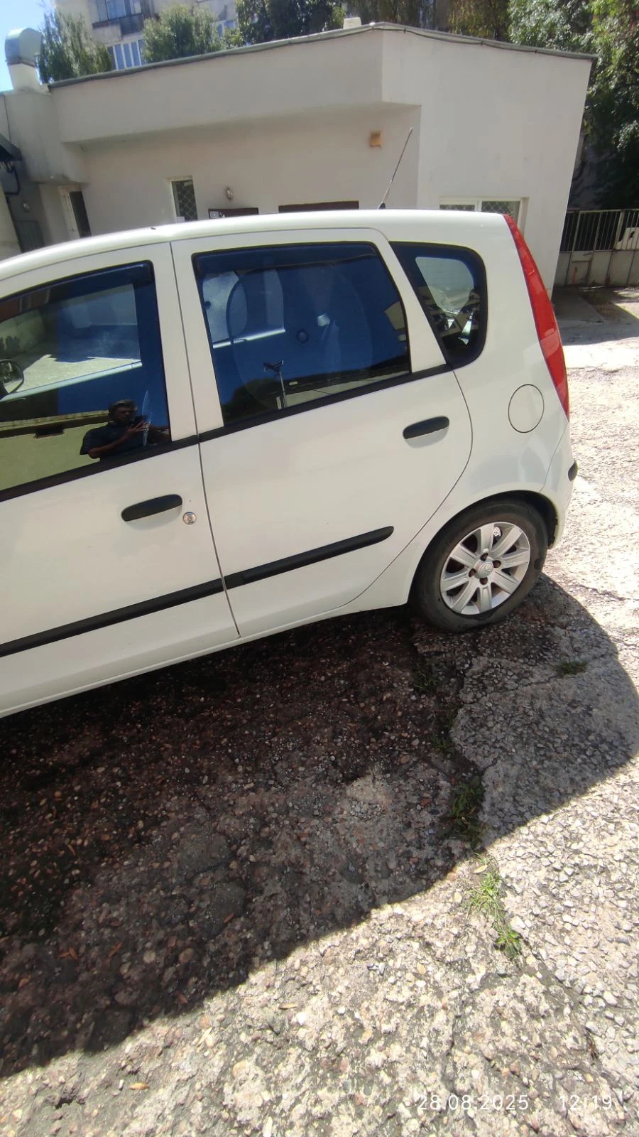 Mitsubishi Colt  - изображение 8