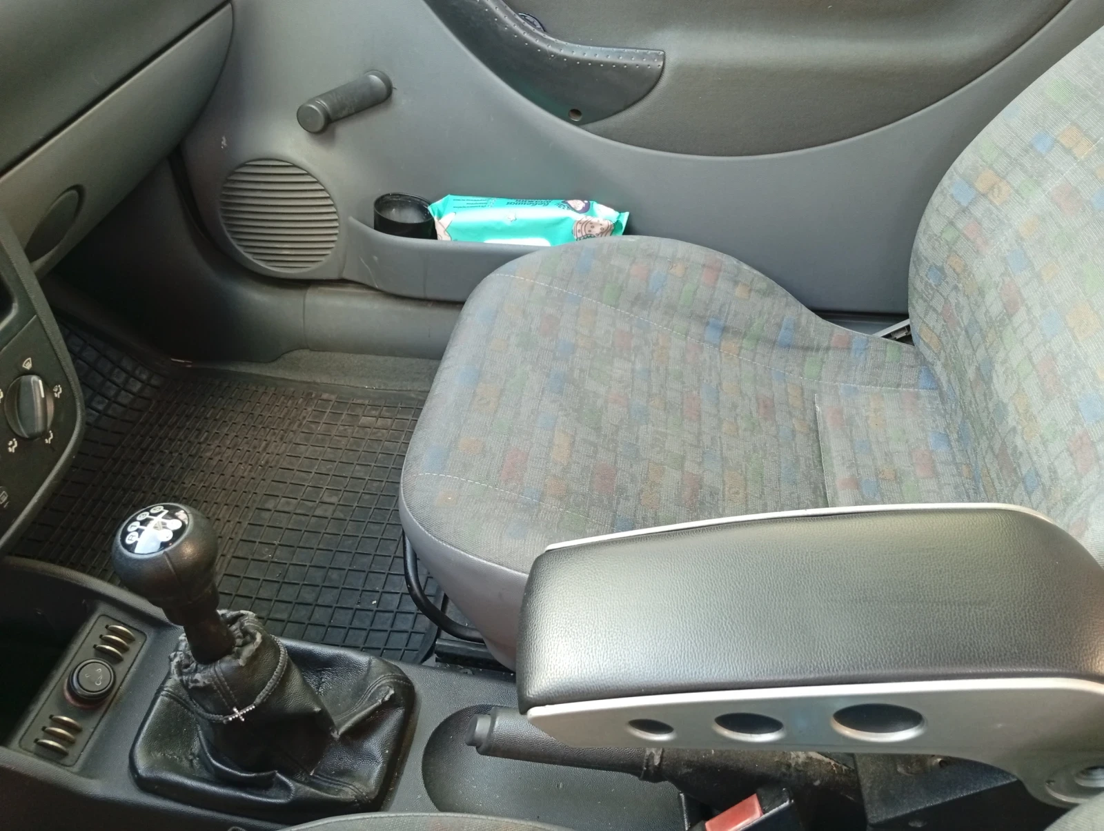Opel Corsa C - изображение 7