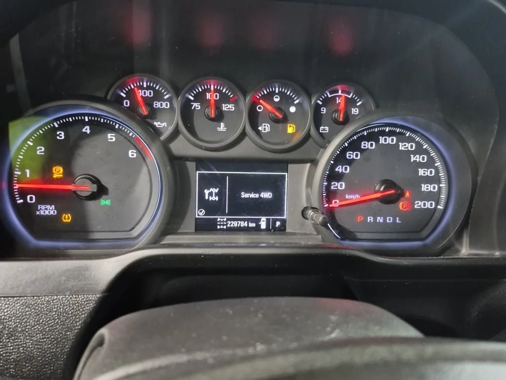 Chevrolet Silverado * WORK TRUCK CREW CAB LONG BED * CARFAX * БЕЗ ПЪРВ - изображение 10