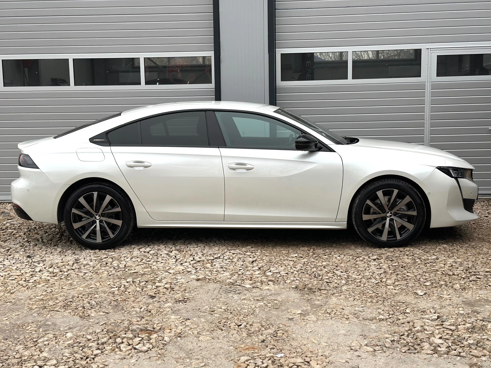 Peugeot 508 2.0HDI 163кс GT-line FULL LED ТОП СЪСТОЯНИЕ - изображение 7