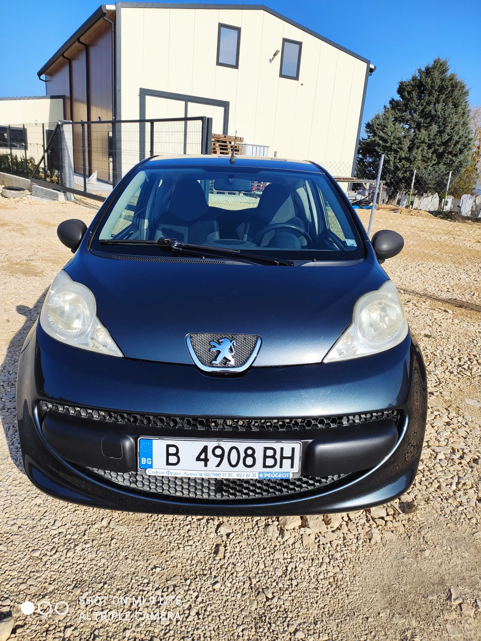 Peugeot 107 1.0 - изображение 7