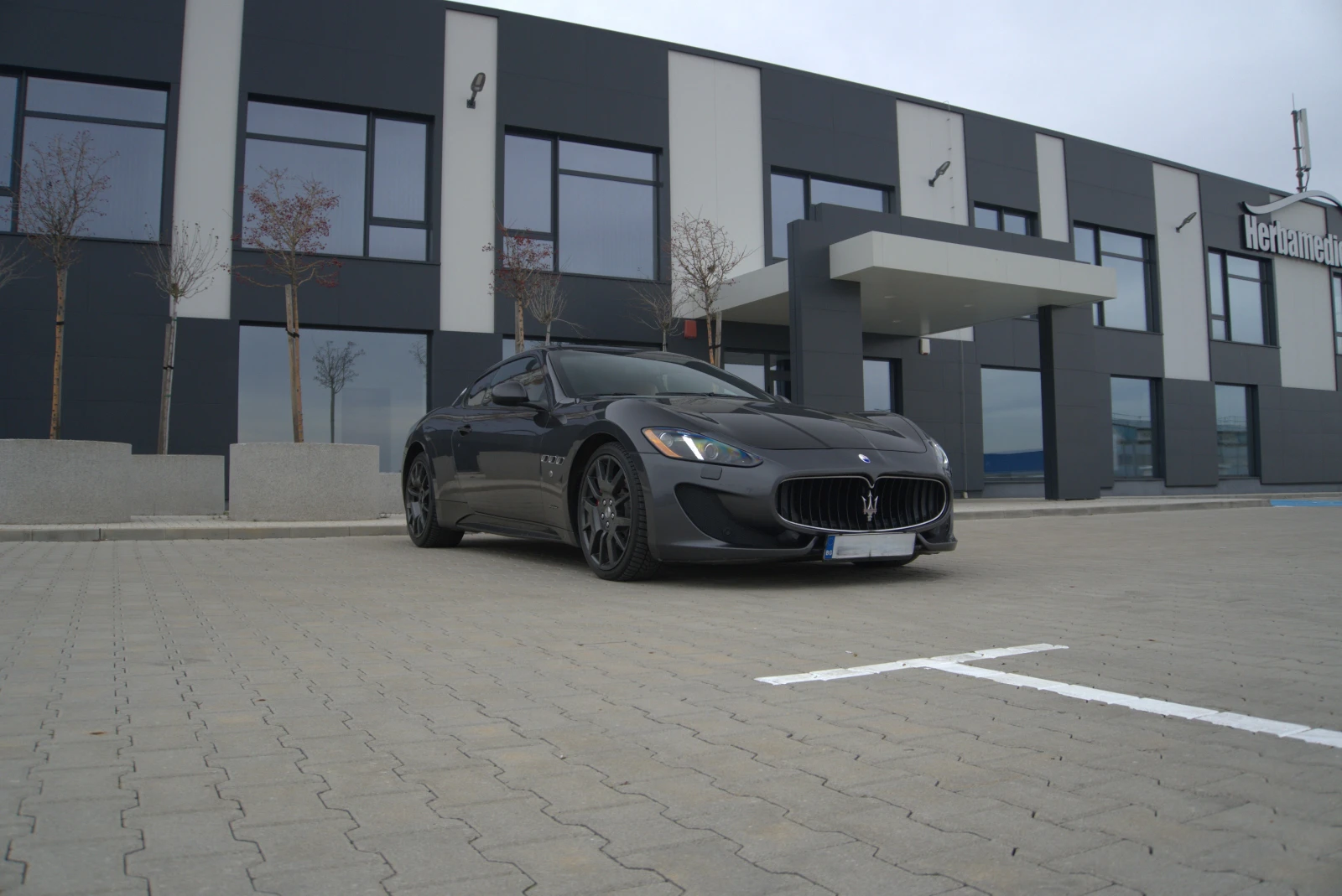 Maserati GranTurismo 4.7 Facelift, снимка 6 - Автомобили и джипове - 53914524
