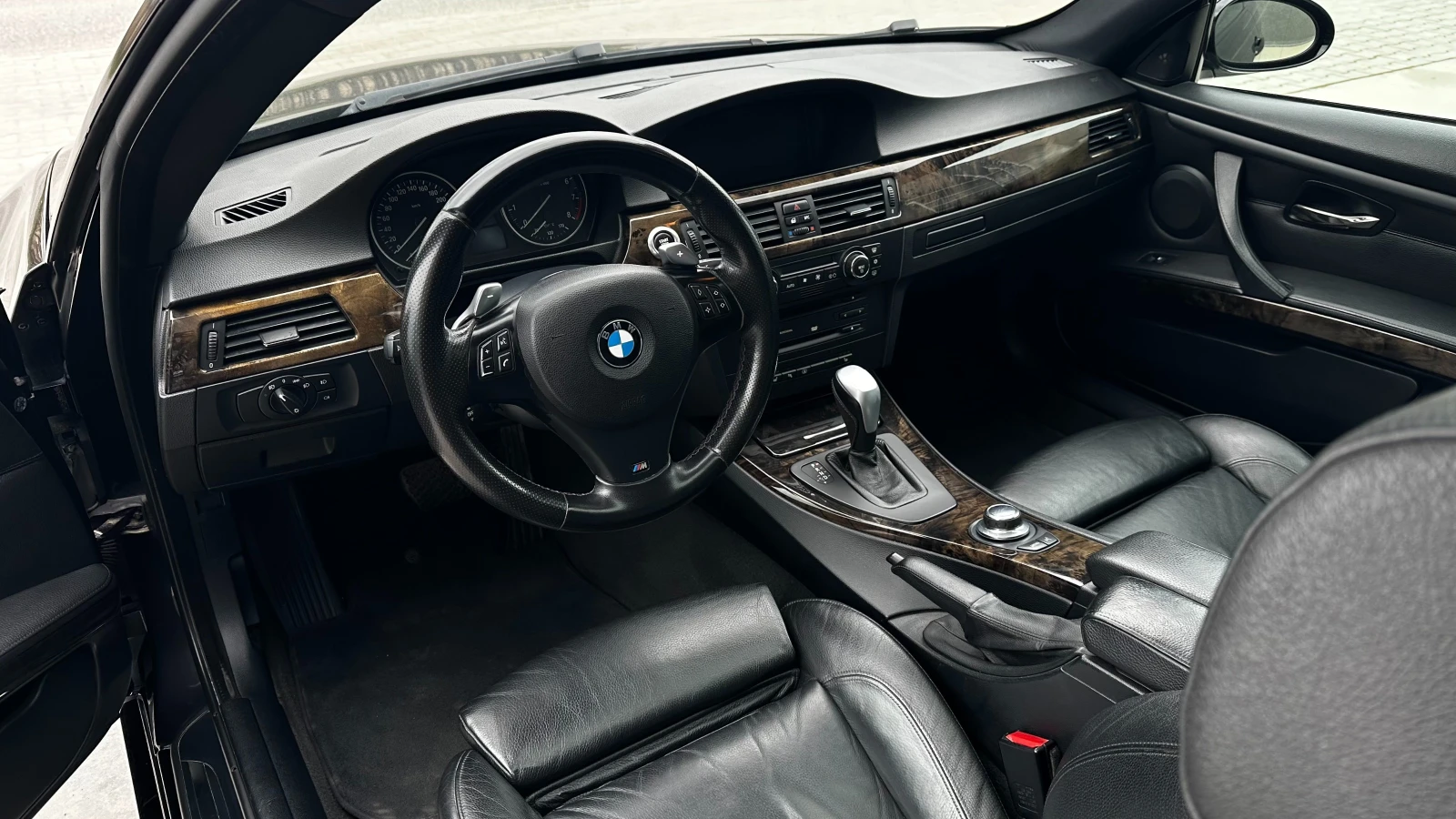 BMW 335, снимка 12 - Автомобили и джипове - 53937677