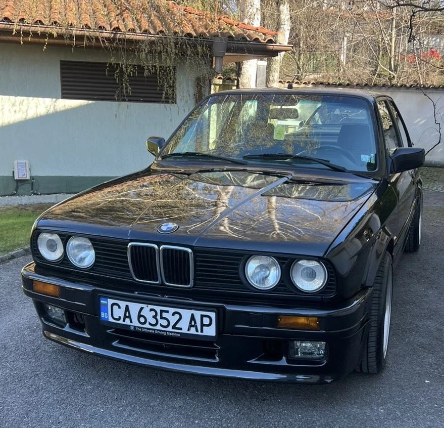 BMW 320 is M Power e30