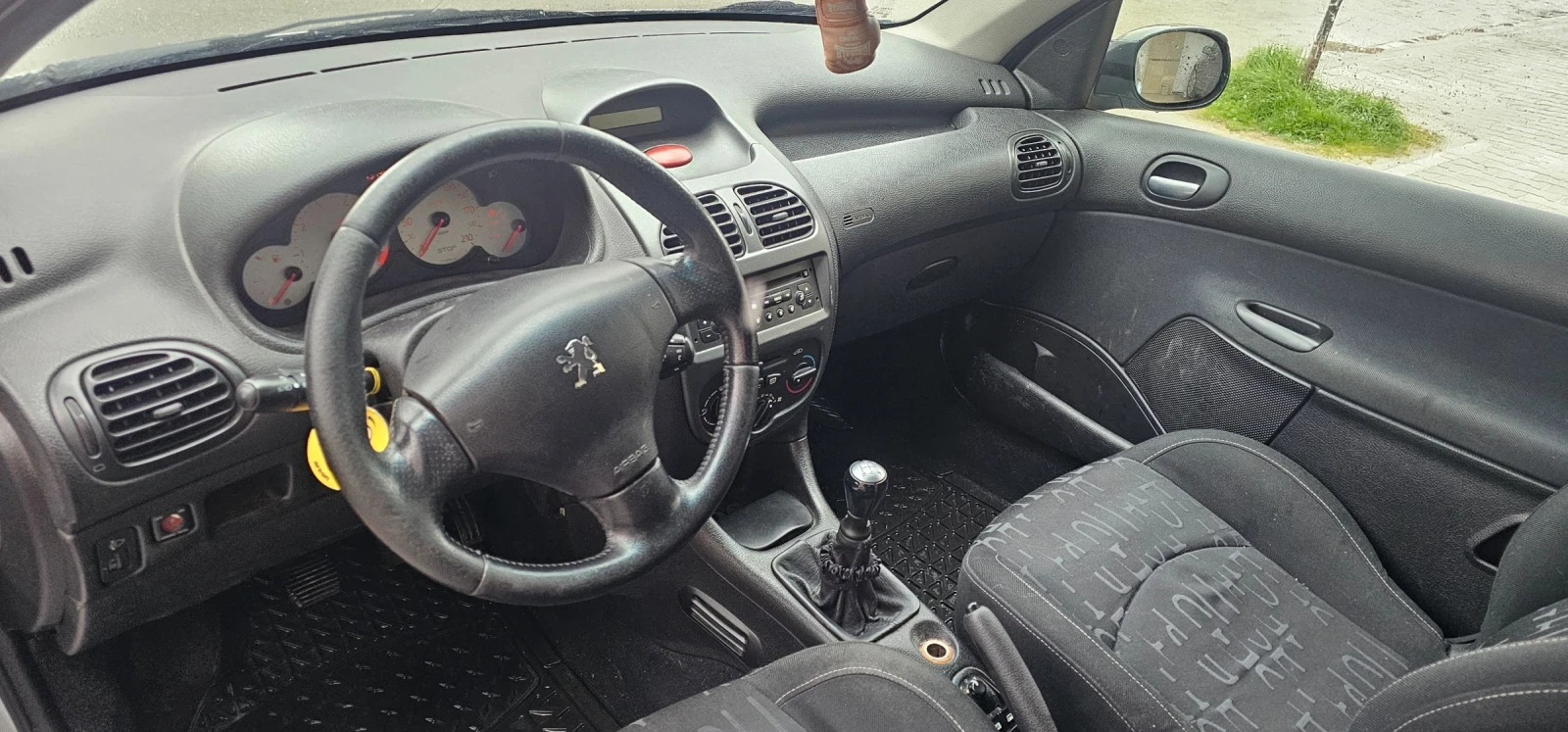 Peugeot 206 1.4i face Климатик цял за части , снимка 5 - Автомобили и джипове - 54068860
