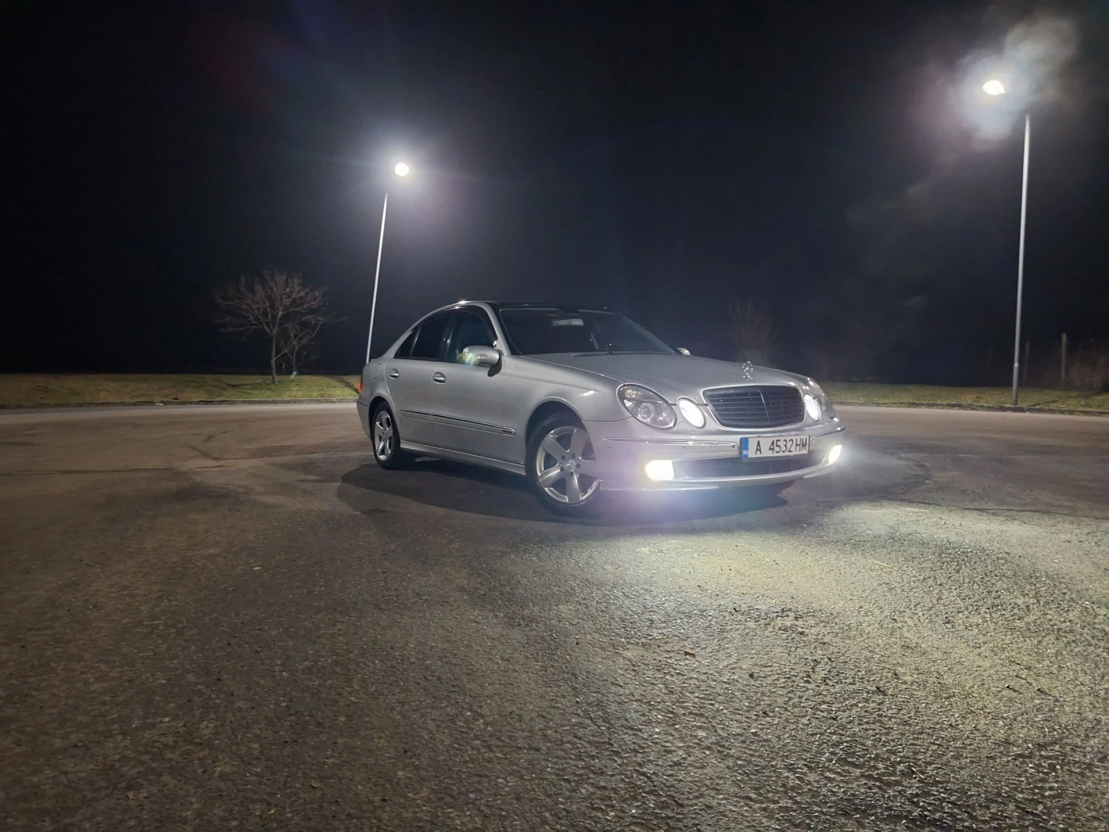 Mercedes-Benz E 320, снимка 7 - Автомобили и джипове - 54129124