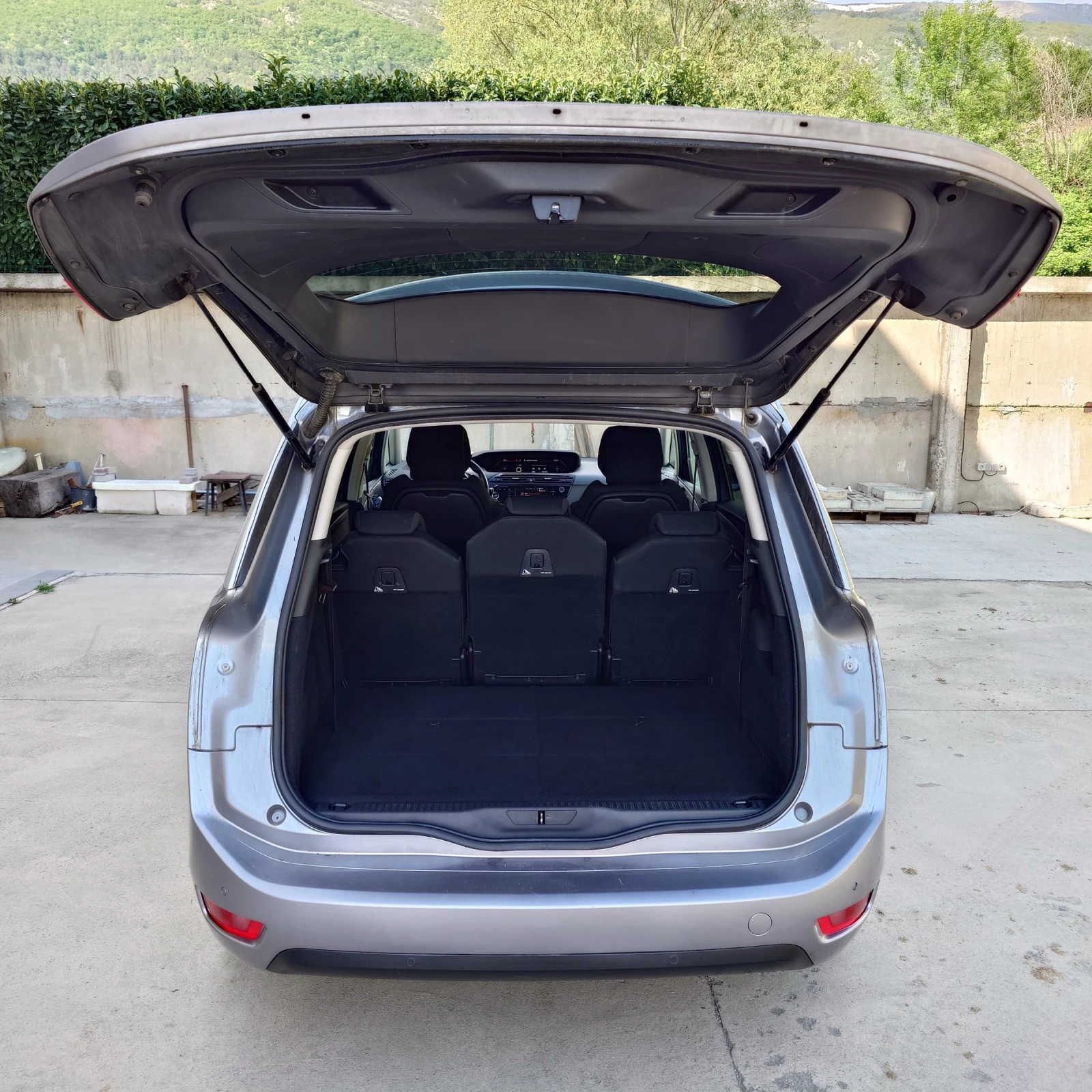 Citroen C4 Picasso 2.0BlueHDI ЕАТ6, снимка 15 - Автомобили и джипове - 54495511