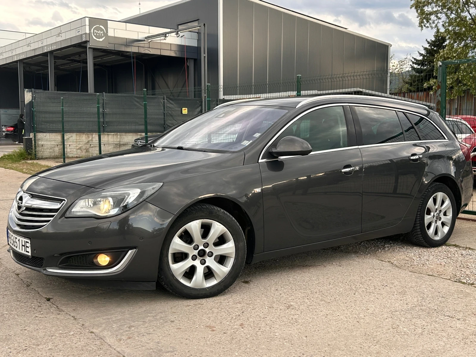 Opel Insignia Full