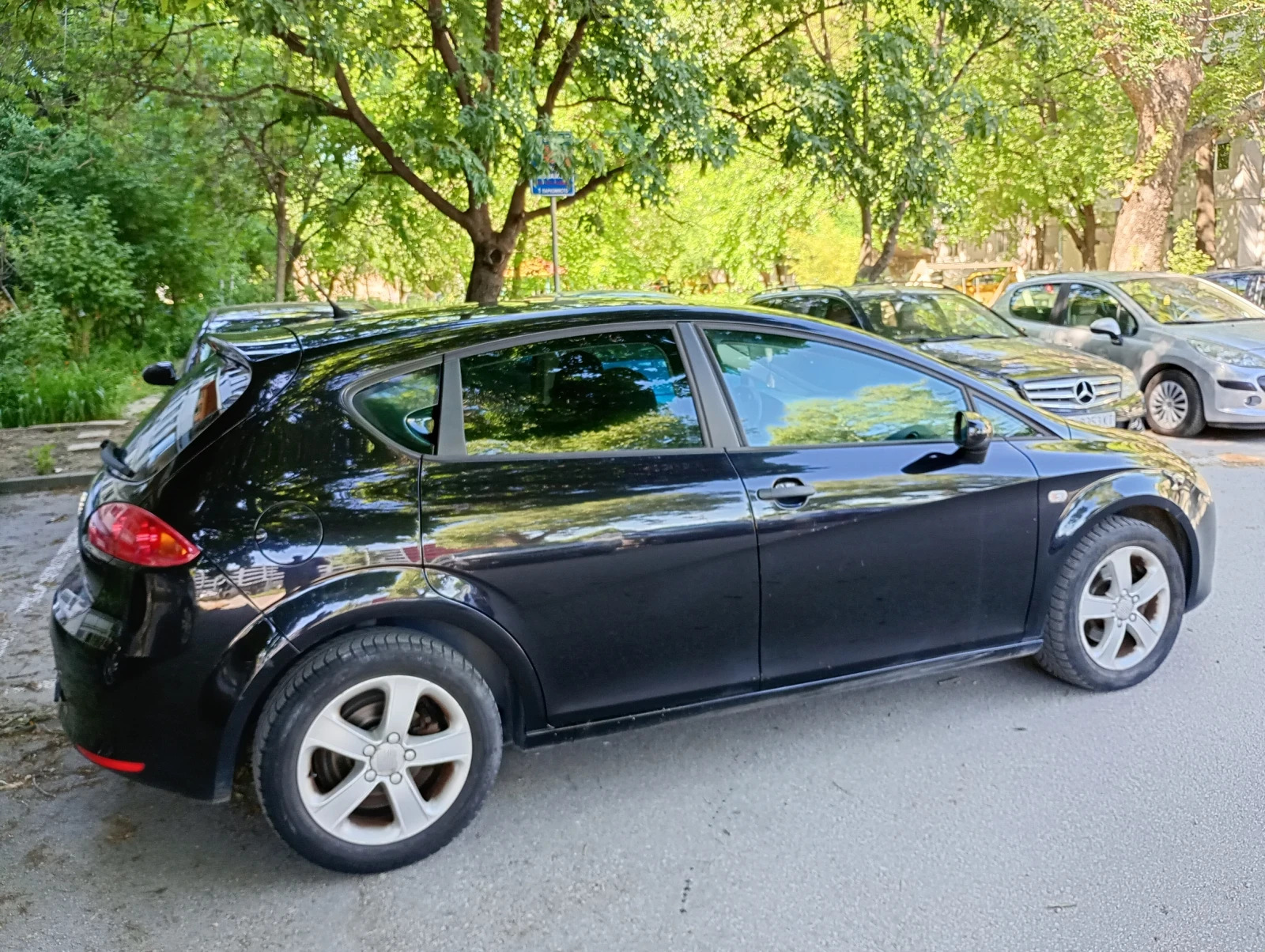 Seat Leon, снимка 8 - Автомобили и джипове - 54555737