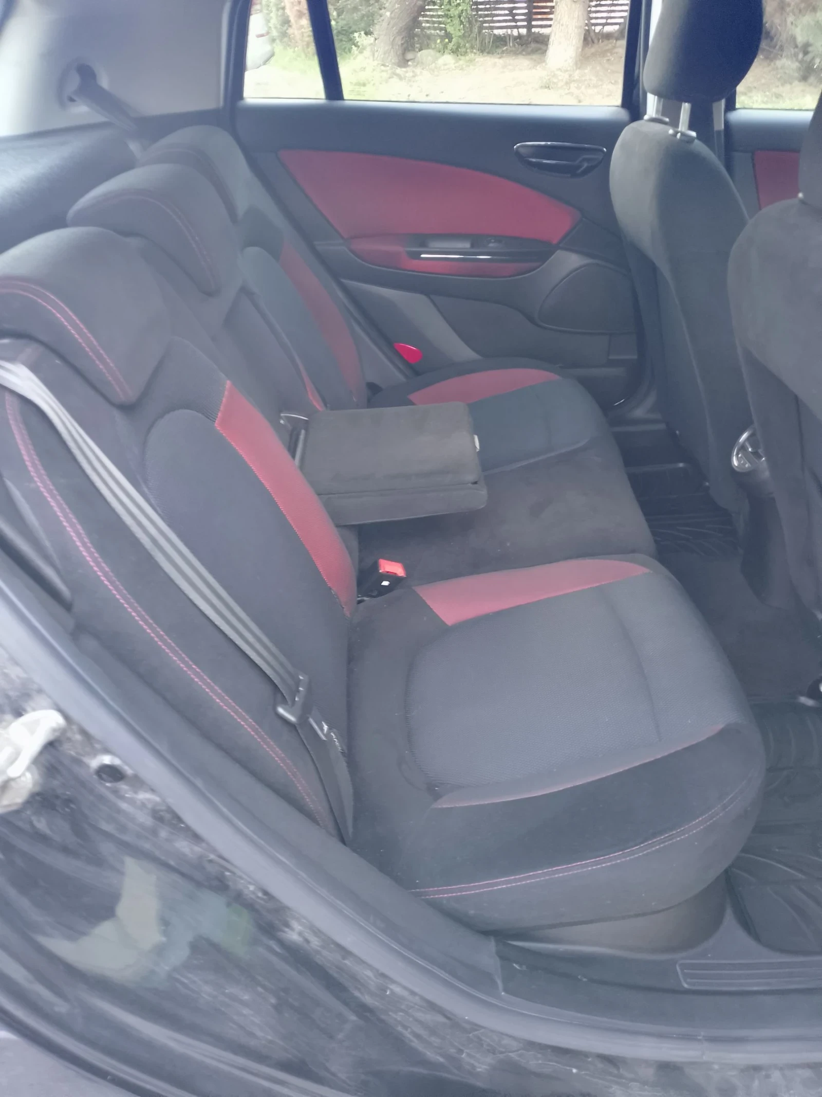 Fiat Bravo 1, 4 turbo m-jet, снимка 11 - Автомобили и джипове - 54620462