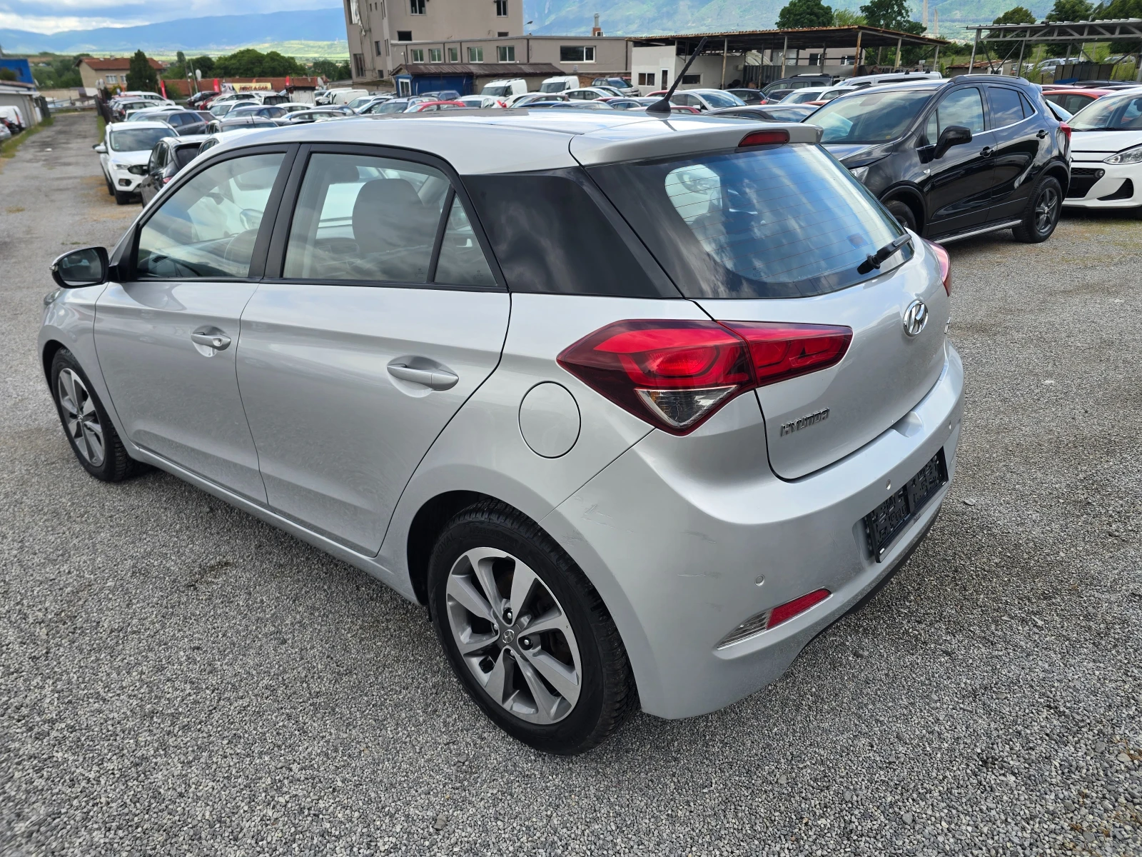 Hyundai I20 1.2i-85k.c-91000km.-EURO-6, снимка 7 - Автомобили и джипове - 54652819