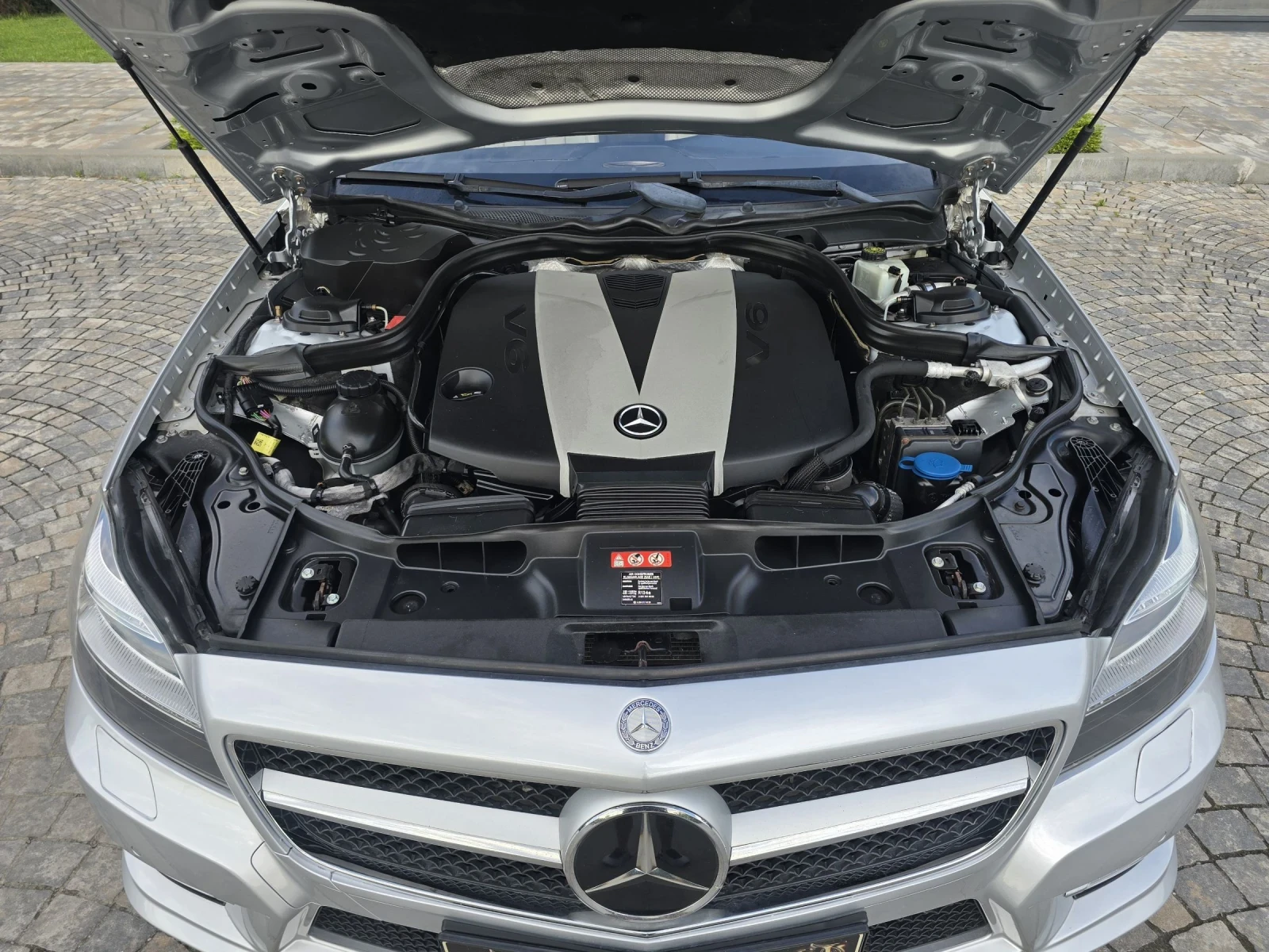 Mercedes-Benz CLS 350 CDI AMG pack.LED.Night vision.Distronic.Keyless, снимка 17 - Автомобили и джипове - 54772785