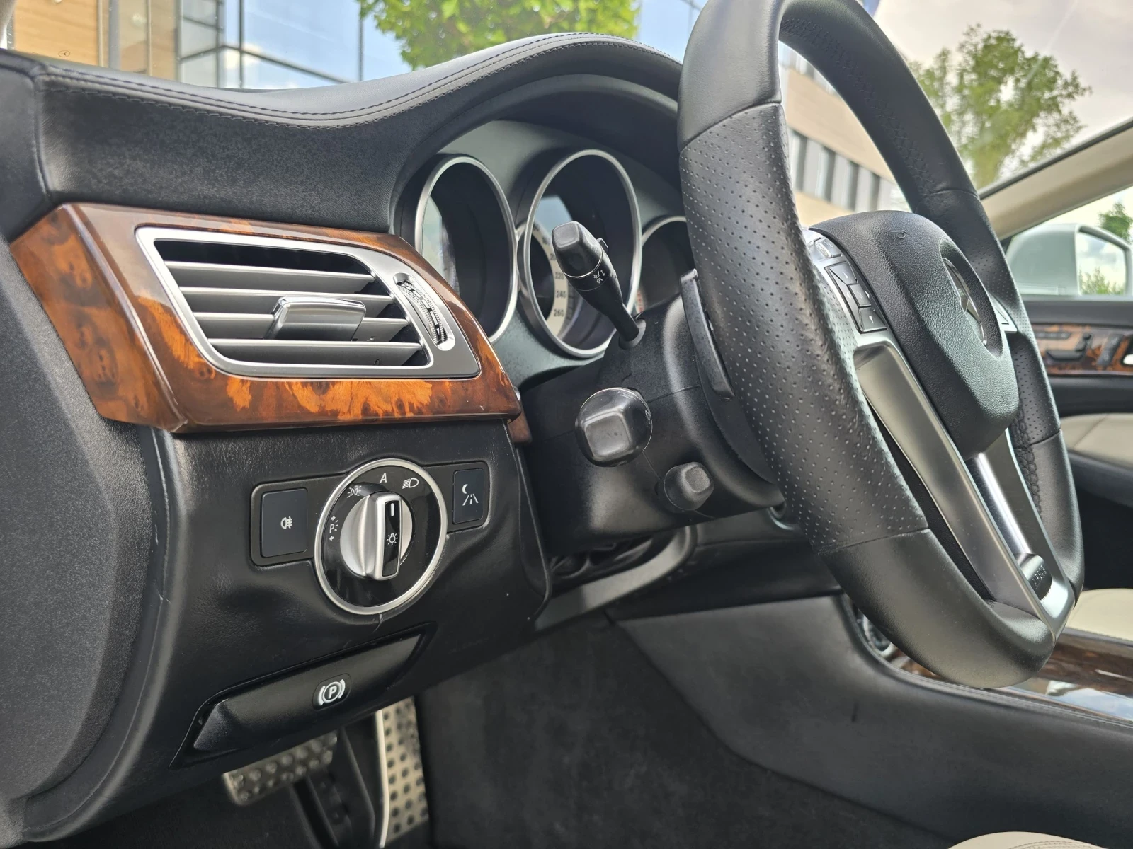 Mercedes-Benz CLS 350 CDI AMG pack.LED.Night vision.Distronic.Keyless, снимка 10 - Автомобили и джипове - 54772785