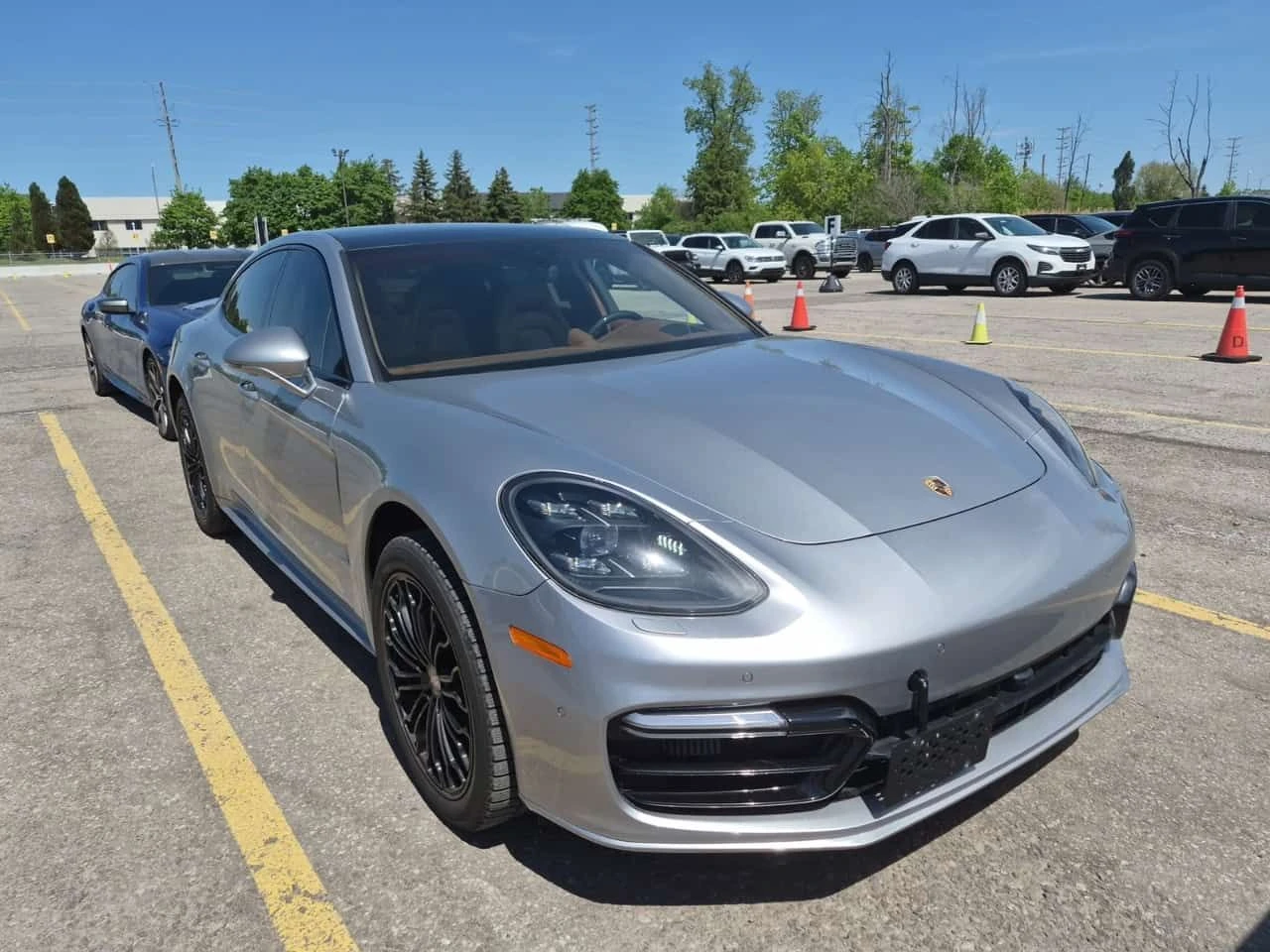 Porsche Panamera * GTS * АВТОКРЕДИТ БЕЗ ПЪРВОНАЧАЛНА ВНОСКА, снимка 2 - Автомобили и джипове - 54787801