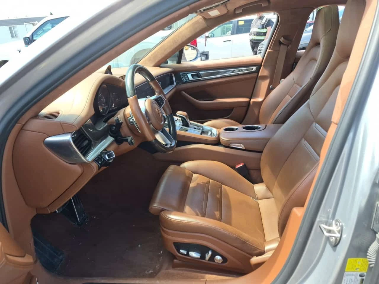 Porsche Panamera * GTS * АВТОКРЕДИТ БЕЗ ПЪРВОНАЧАЛНА ВНОСКА, снимка 8 - Автомобили и джипове - 54787801