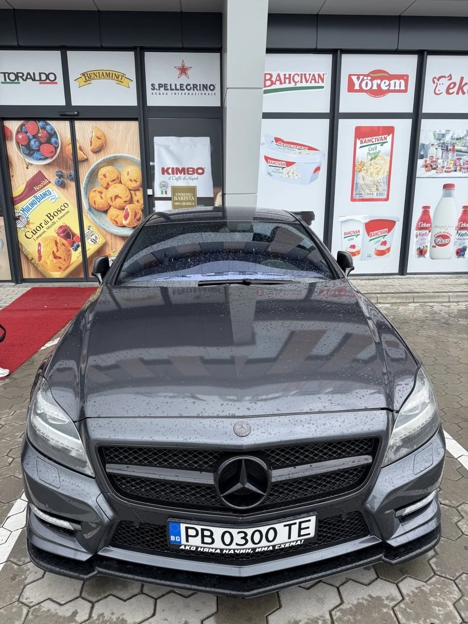 Mercedes-Benz CLS 350 Carbon, снимка 2 - Автомобили и джипове - 54897909