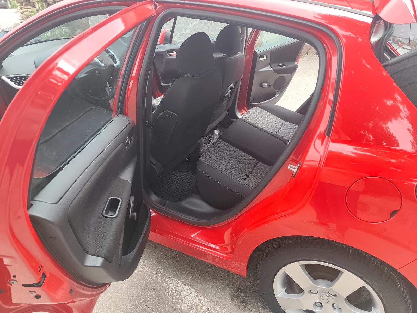 Peugeot 207 1, 6 HDI | Mobile.bg � ����������� 9