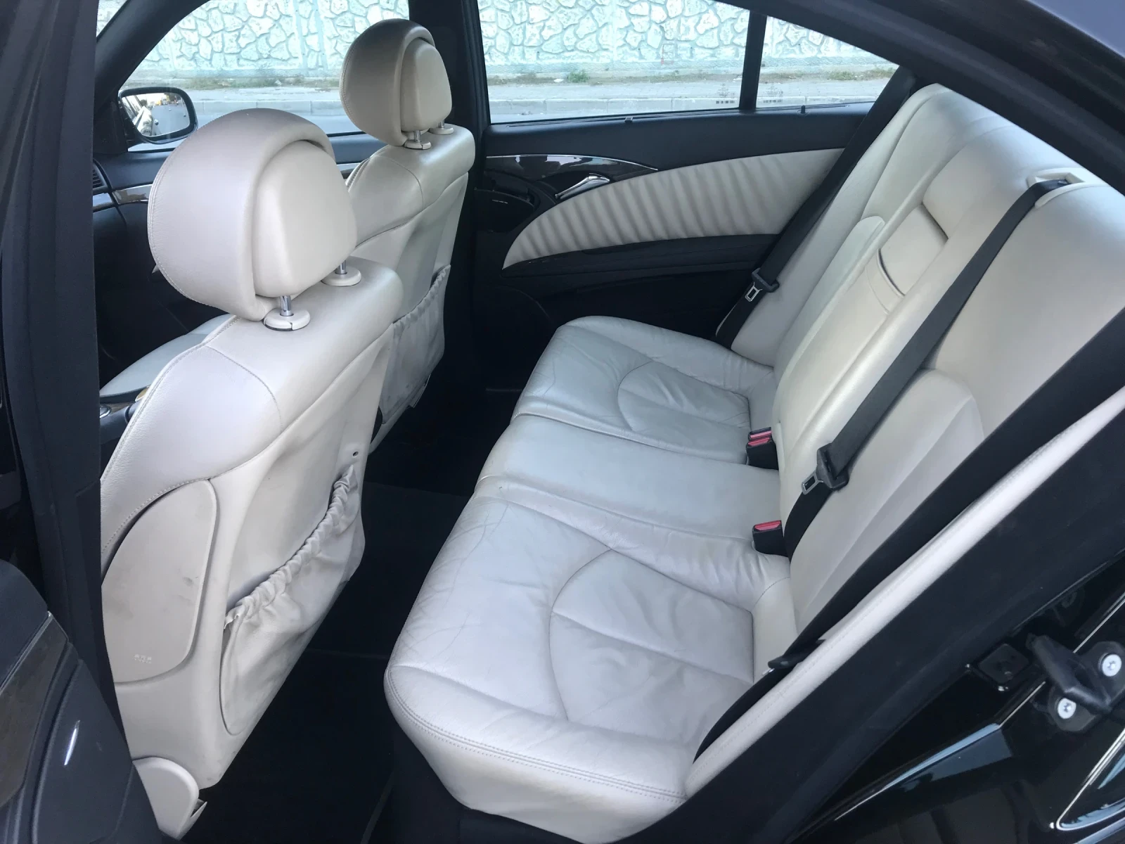 Mercedes-Benz E 280, снимка 3 - Автомобили и джипове - 55631431