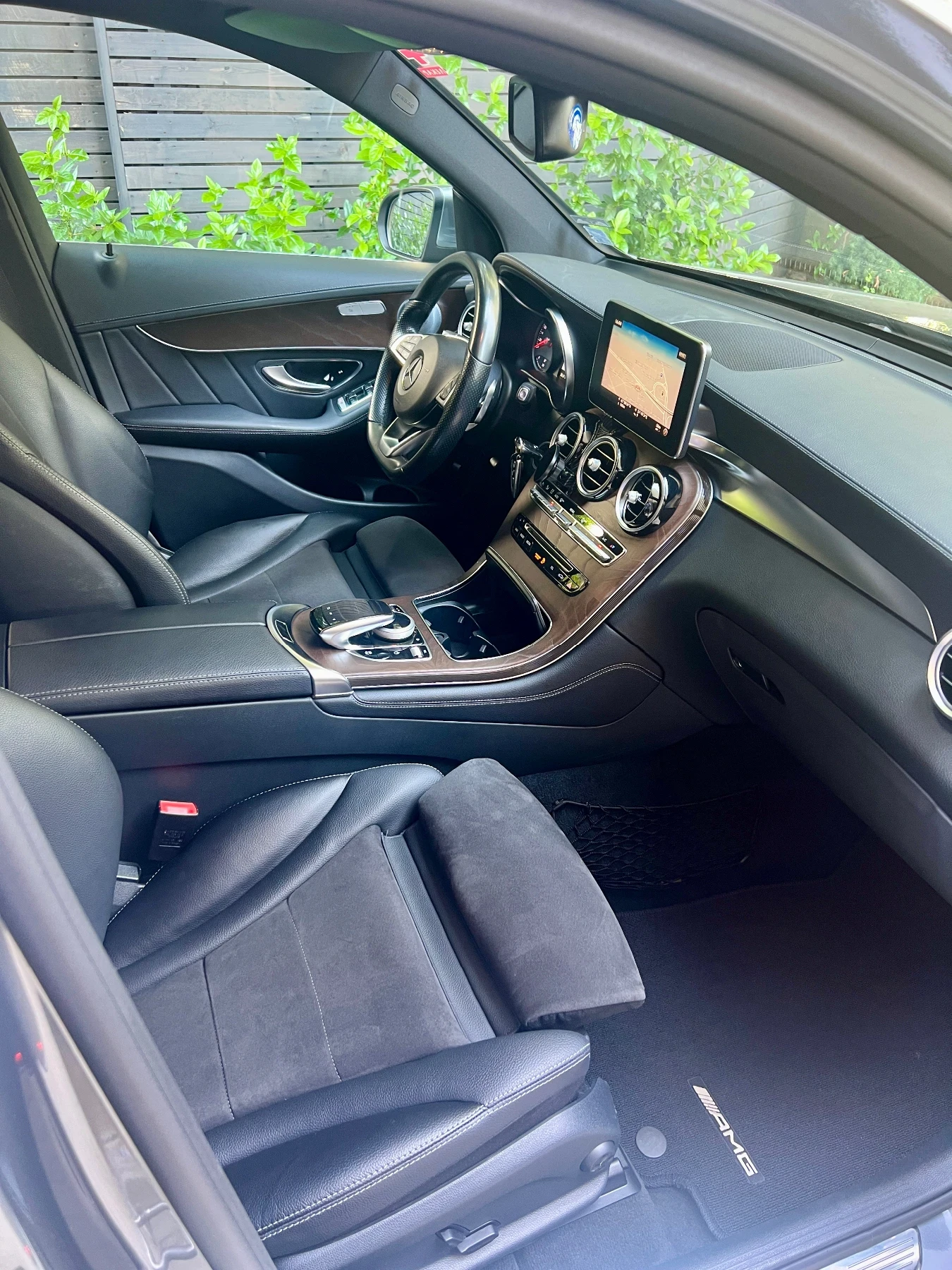 Mercedes-Benz GLC 250 d 4MATIC, снимка 11 - Автомобили и джипове - 55647516