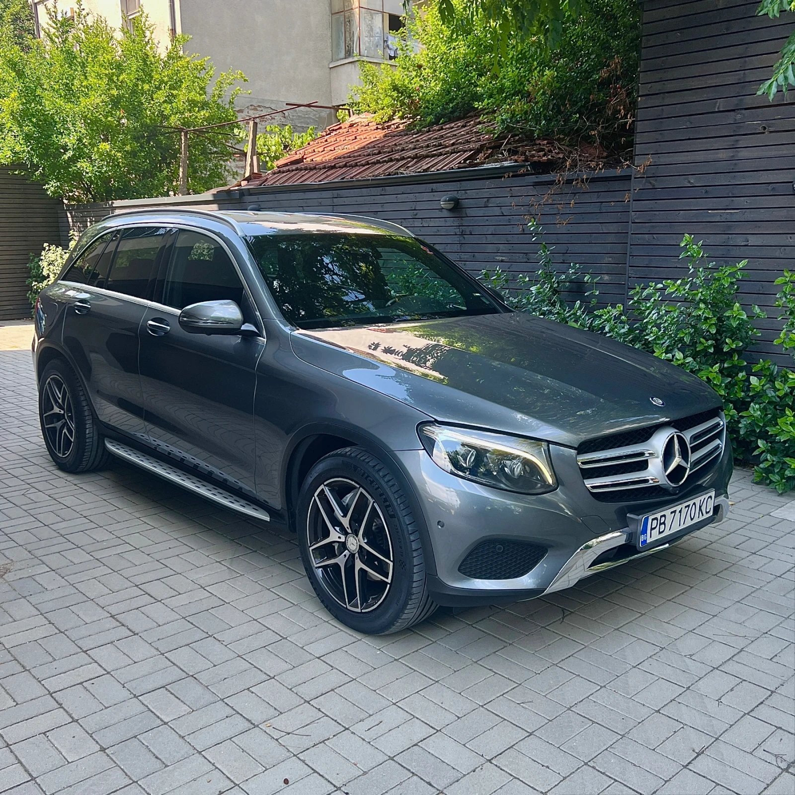 Mercedes-Benz GLC 250 d 4MATIC, снимка 3 - Автомобили и джипове - 55647516