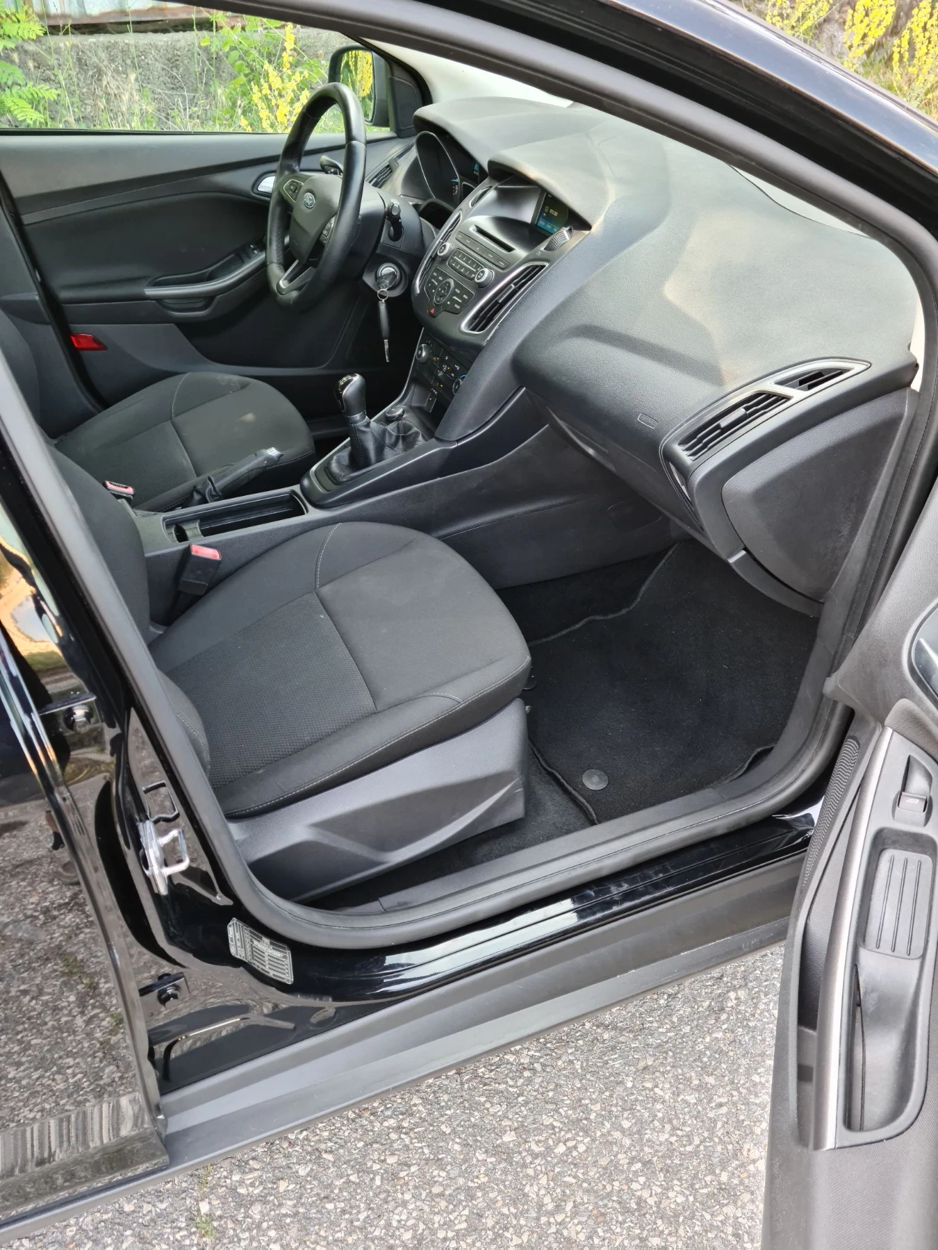 Ford Focus 1.6i / ���� �� ��� | Mobile.bg � ����������� 9