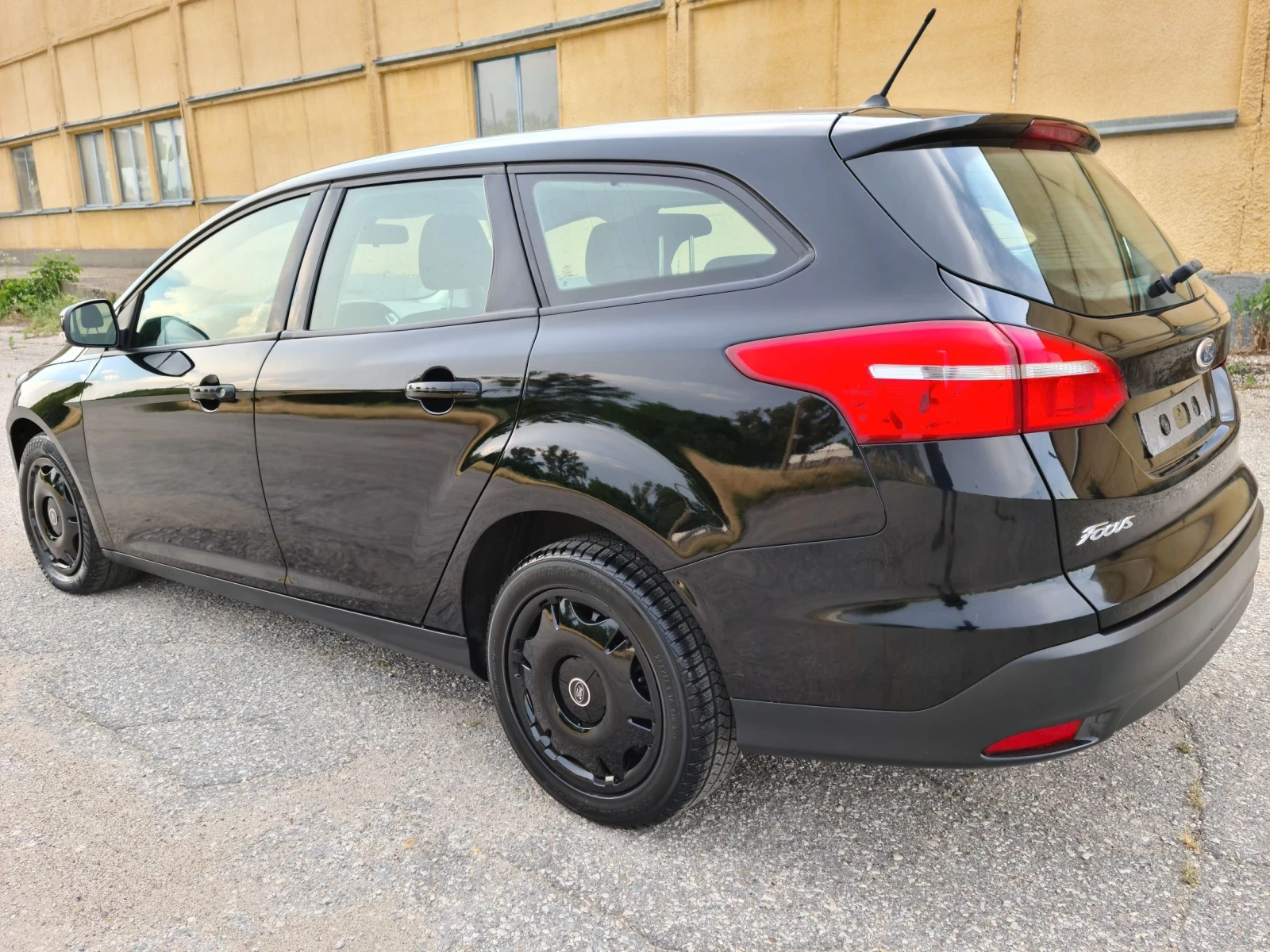 Ford Focus 1.6i / ���� �� ��� | Mobile.bg � ����������� 6