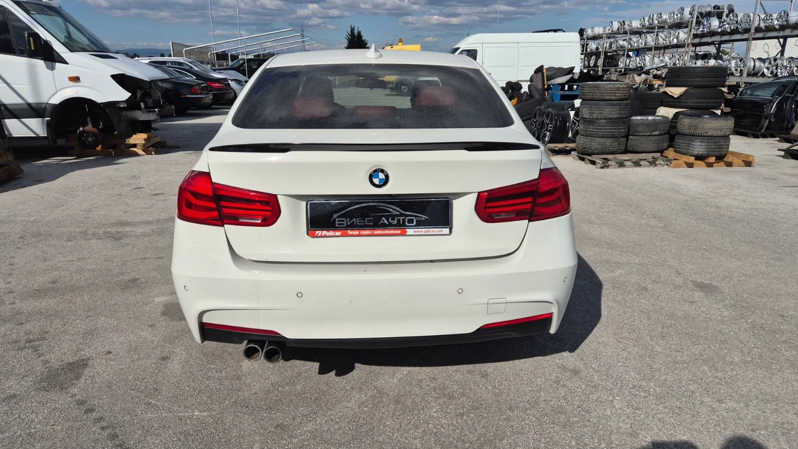 BMW 330 i xDrive, снимка 2 - Автомобили и джипове - 56277899